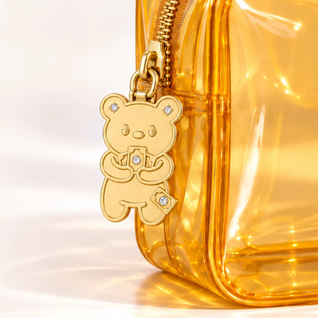 L'ourson doré serti de strass